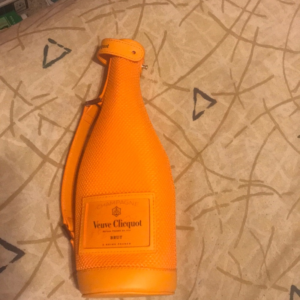 Vevue Clicquot Bottle Bag
